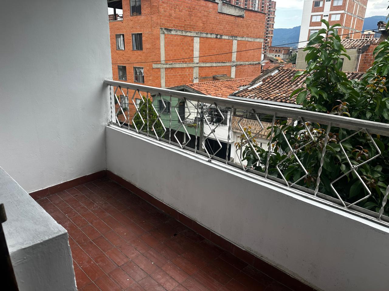 Casa en Medellín · Santa Mónica · La América — foto 2
