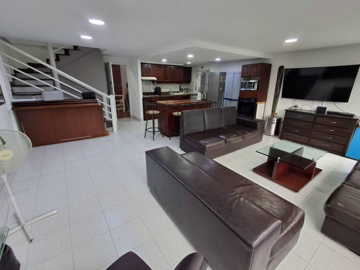 Apartamento en Medellín · Nueva Villa del Aburrá · Belén — foto 2