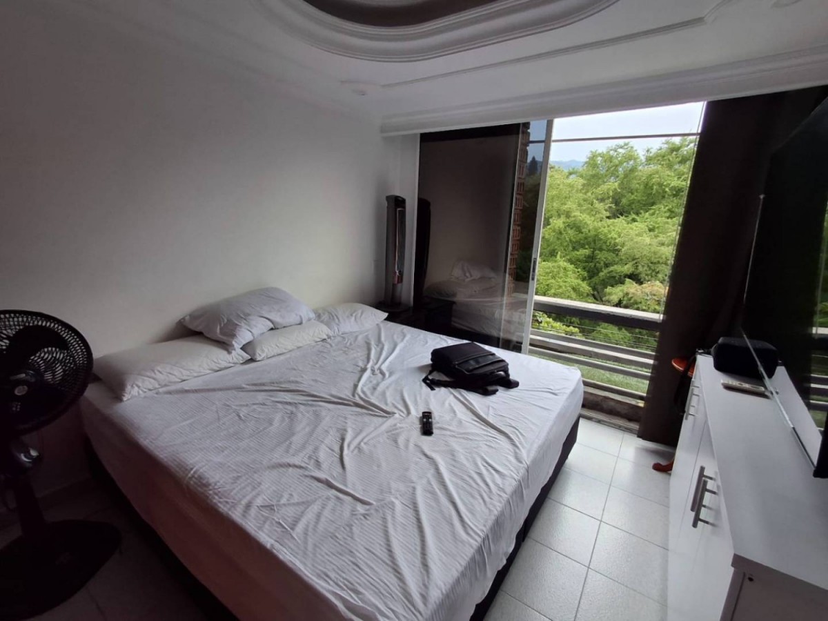 Apartamento en Medellín · Nueva Villa del Aburrá · Belén — foto 11