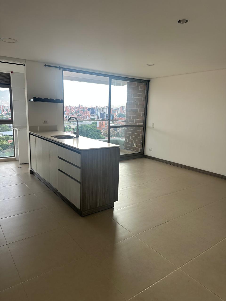 Apartamento en Medellín · Suramericana · Laureles - Estadio — foto 2