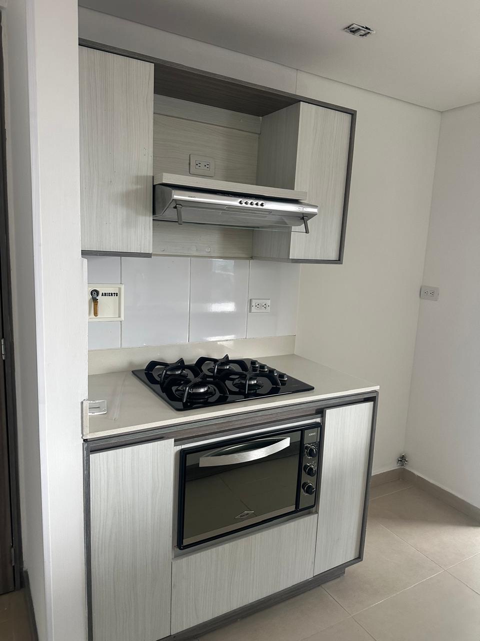 Apartamento en Medellín · Suramericana · Laureles - Estadio — foto 5