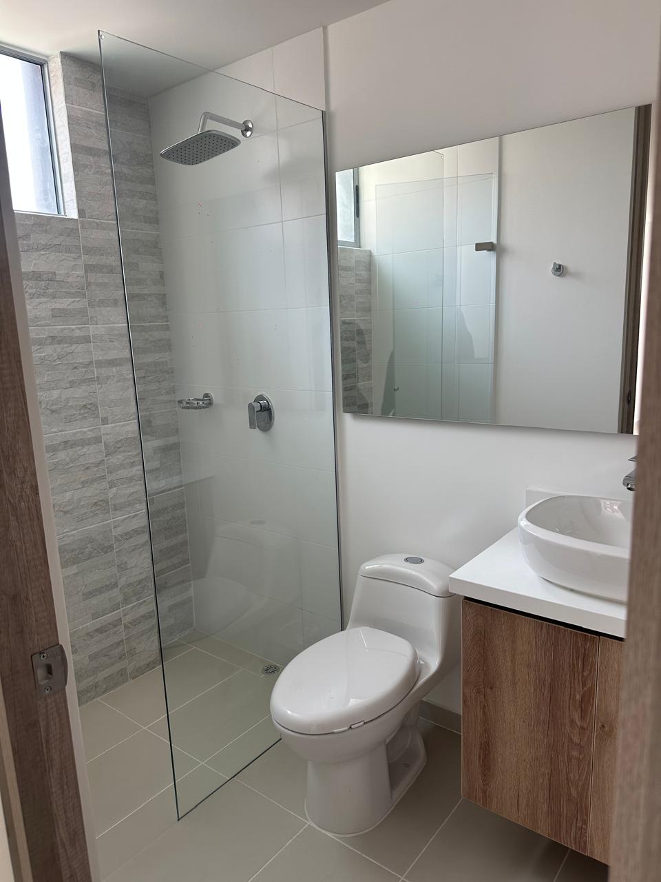 Apartamento en Medellín · Barrio Colombia(Ciudad del Río) · El Poblado — foto 16