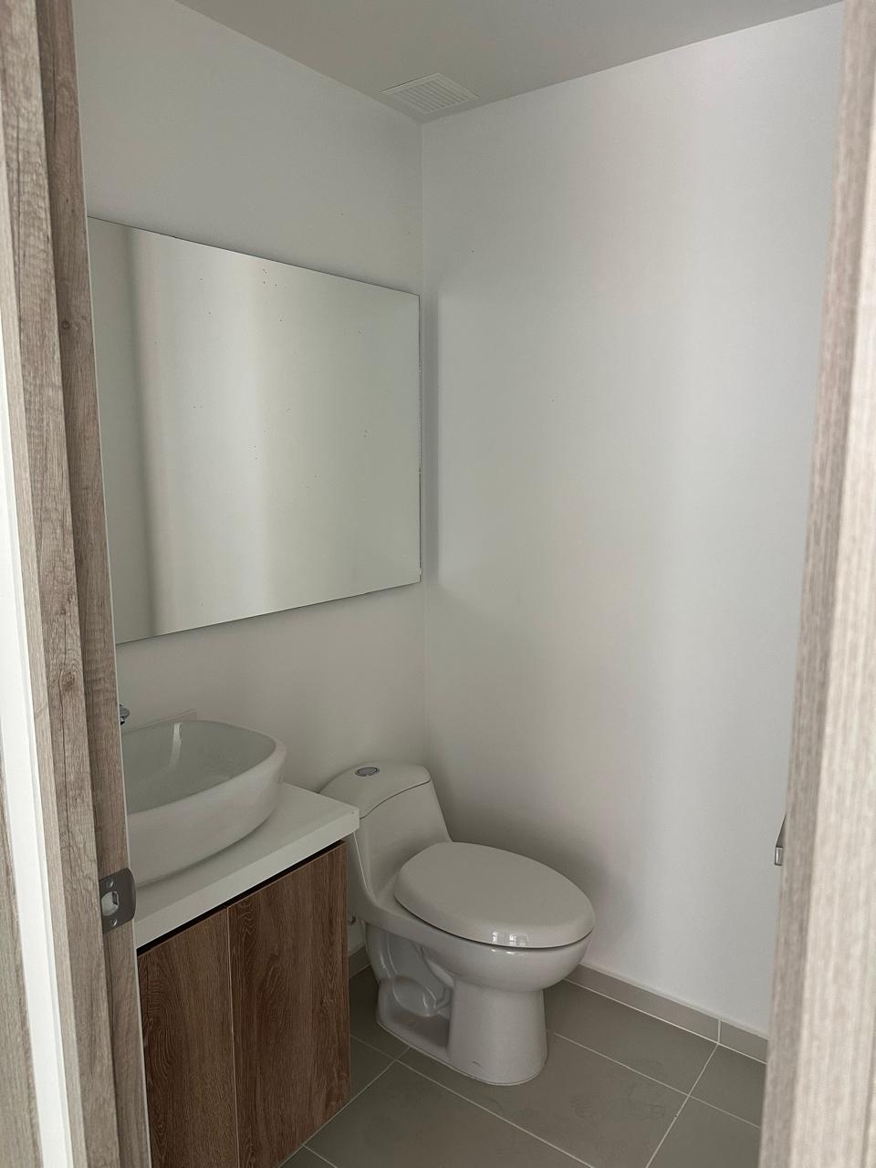 Apartamento en Medellín · Barrio Colombia(Ciudad del Río) · El Poblado — foto 18