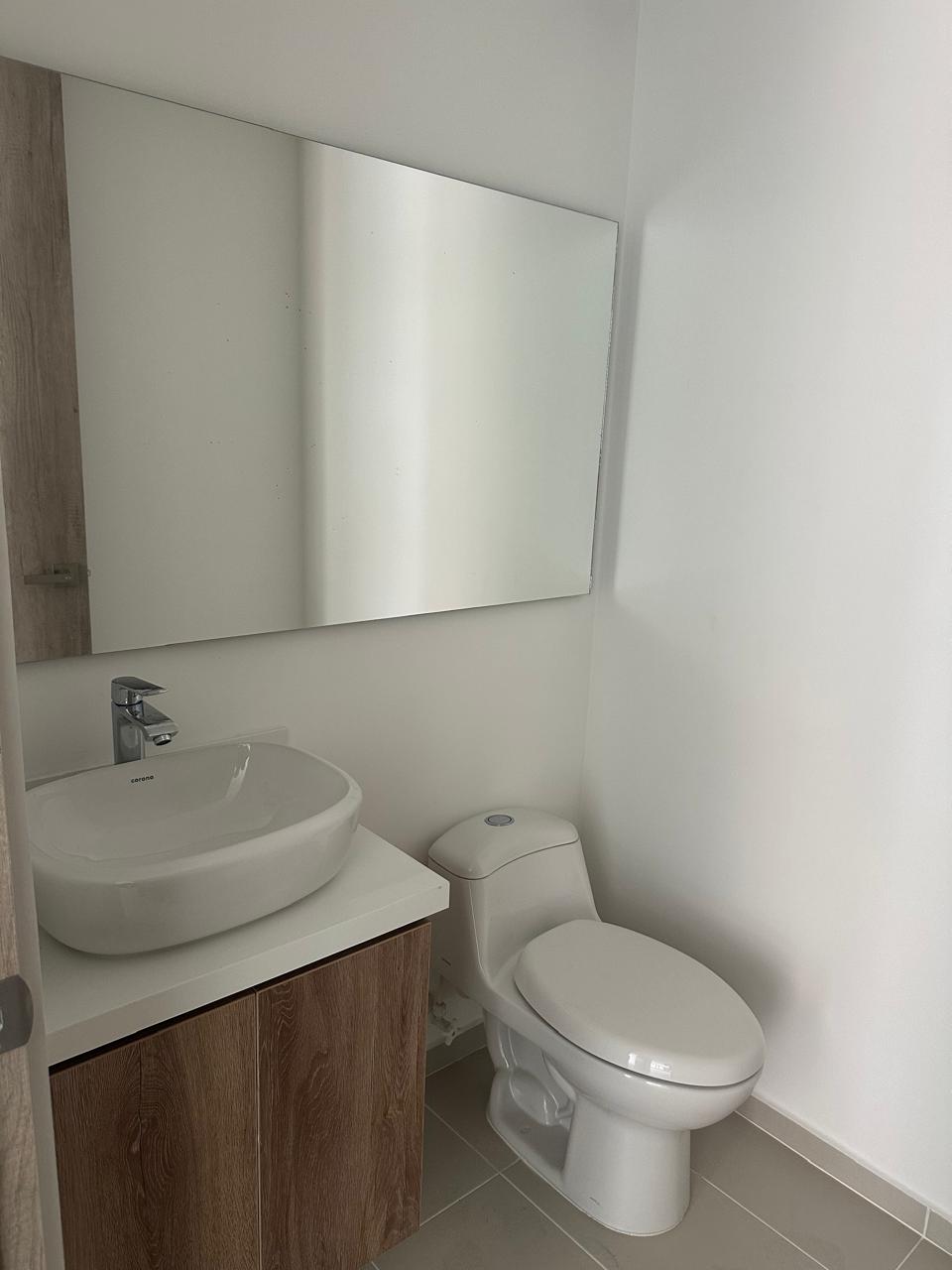 Apartamento en Medellín · Barrio Colombia(Ciudad del Río) · El Poblado — foto 19