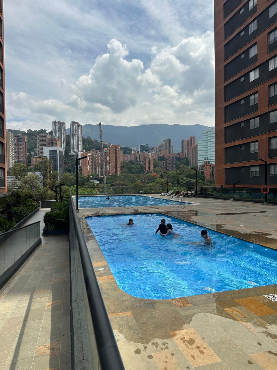 Apartamento en Medellín · Barrio Colombia(Ciudad del Río) · El Poblado — foto 33