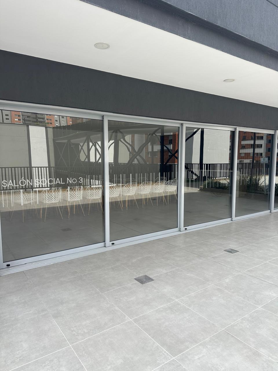 Apartamento en Medellín · Barrio Colombia(Ciudad del Río) · El Poblado — foto 35