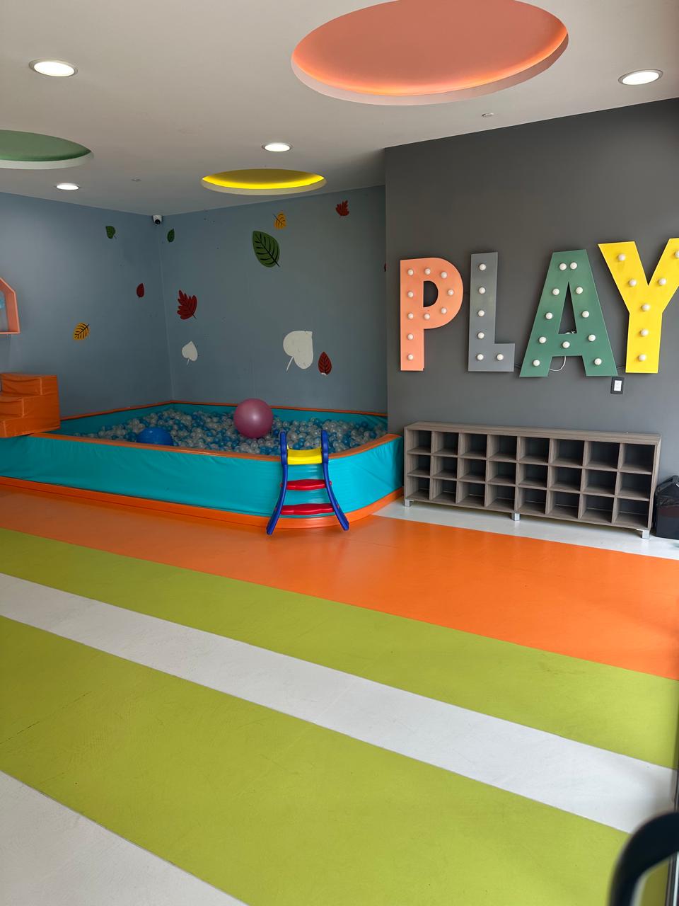 Apartamento en Medellín · Barrio Colombia(Ciudad del Río) · El Poblado — foto 41