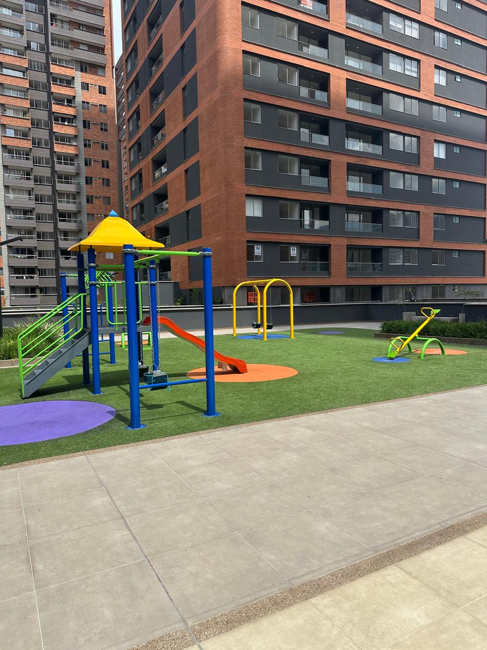 Apartamento en Medellín · Barrio Colombia(Ciudad del Río) · El Poblado — foto 44