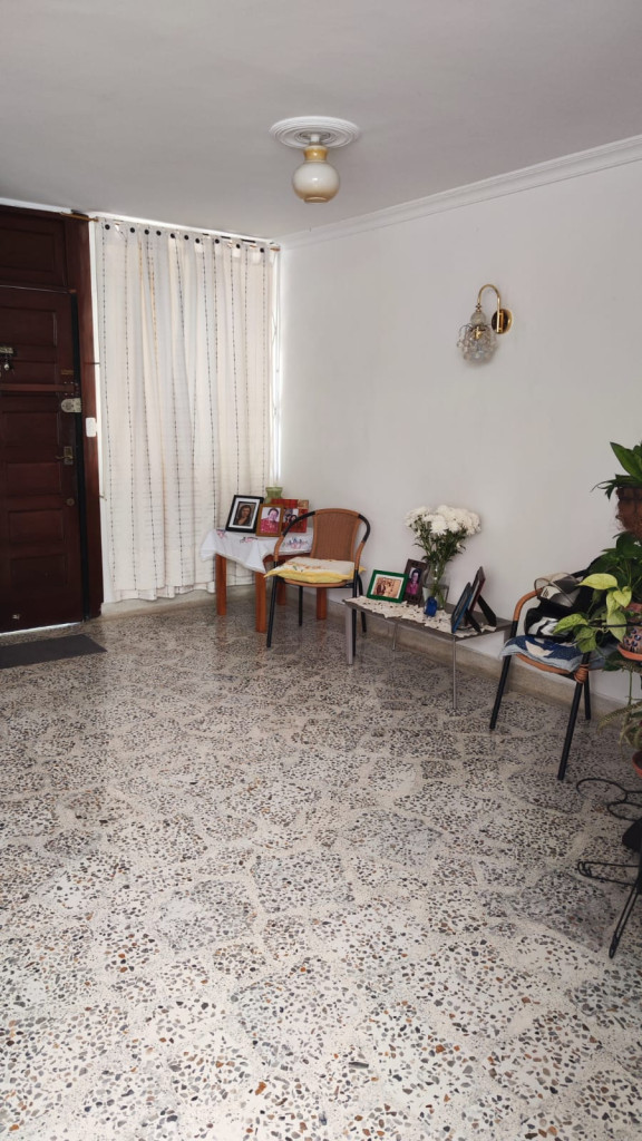 Casa en Medellín · El Nogal - Los Almendros · Belén — foto 13