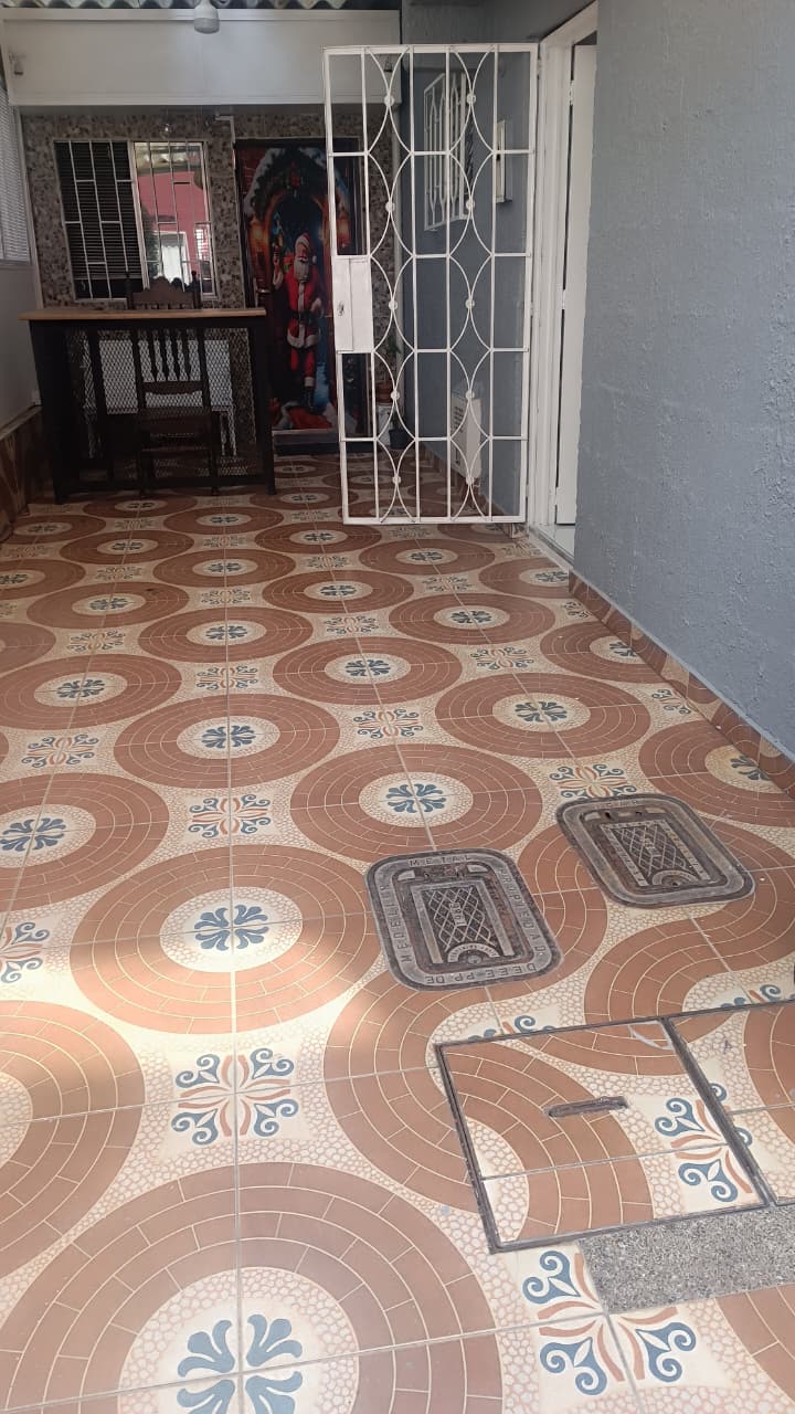 Apartamento en Medellín · La Hondonada(Rodeo Alto) · Belén — foto 3