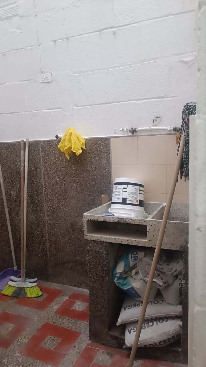 Apartamento en Medellín · La Hondonada(Rodeo Alto) · Belén — foto 42