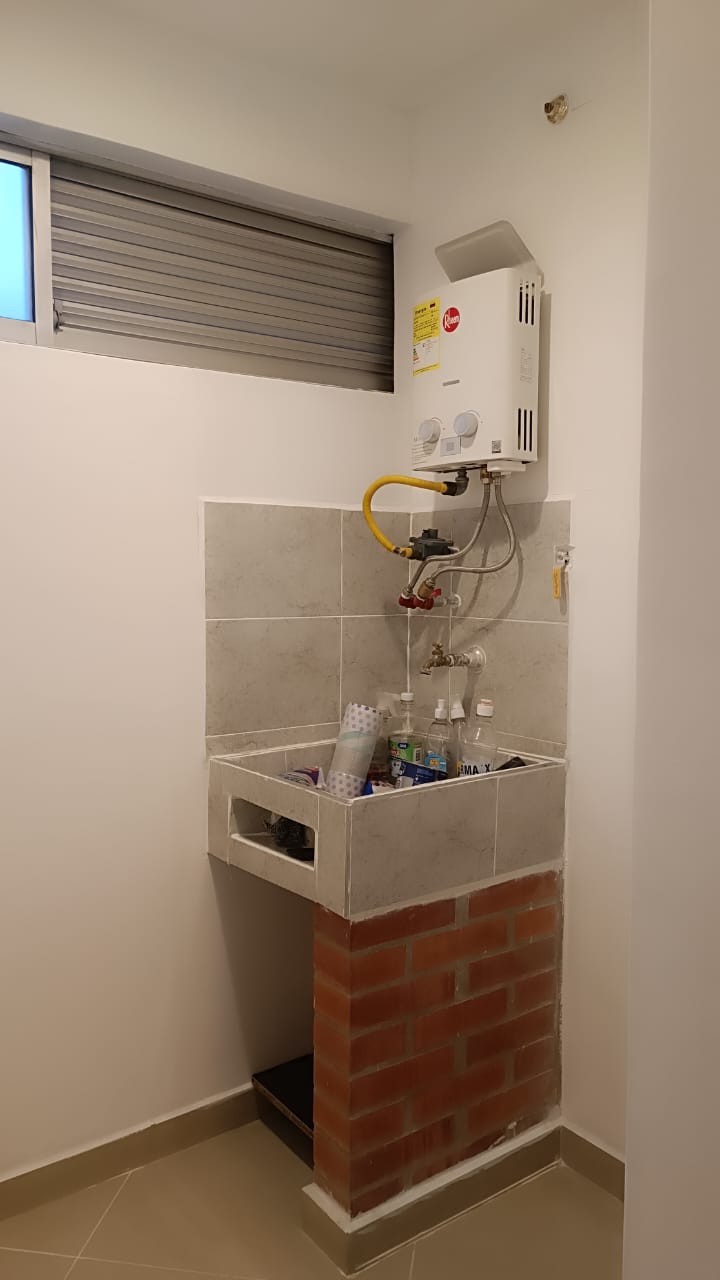 Apartamento en Medellín · Boston · La Candelaria — foto 28