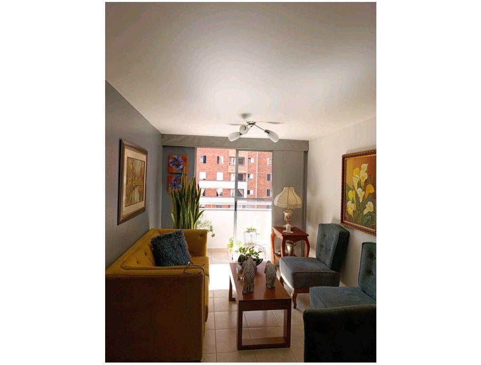 Apartamento en Medellín · Barrio Colombia(Ciudad del Río) · El Poblado — foto 2