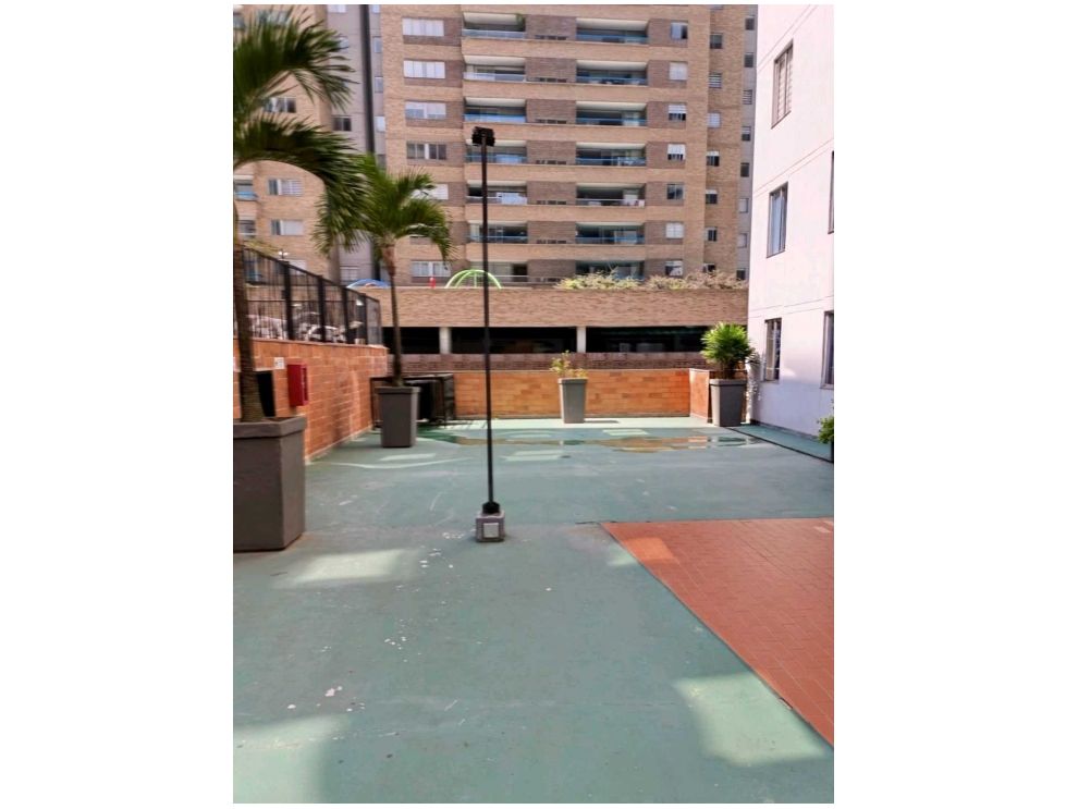 Apartamento en Medellín · Barrio Colombia(Ciudad del Río) · El Poblado — foto 19