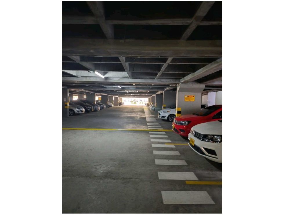 Apartamento en Medellín · Barrio Colombia(Ciudad del Río) · El Poblado — foto 25