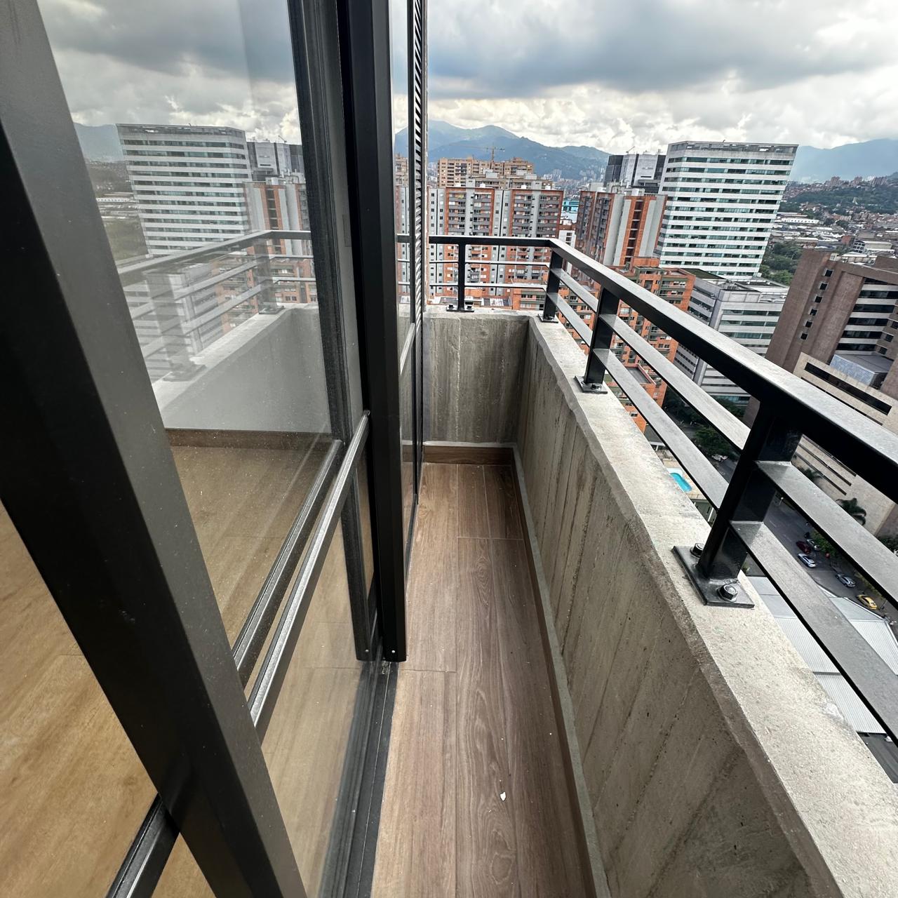 Apartamento en Medellín · Barrio Colombia(Ciudad del Río) · El Poblado — foto 23