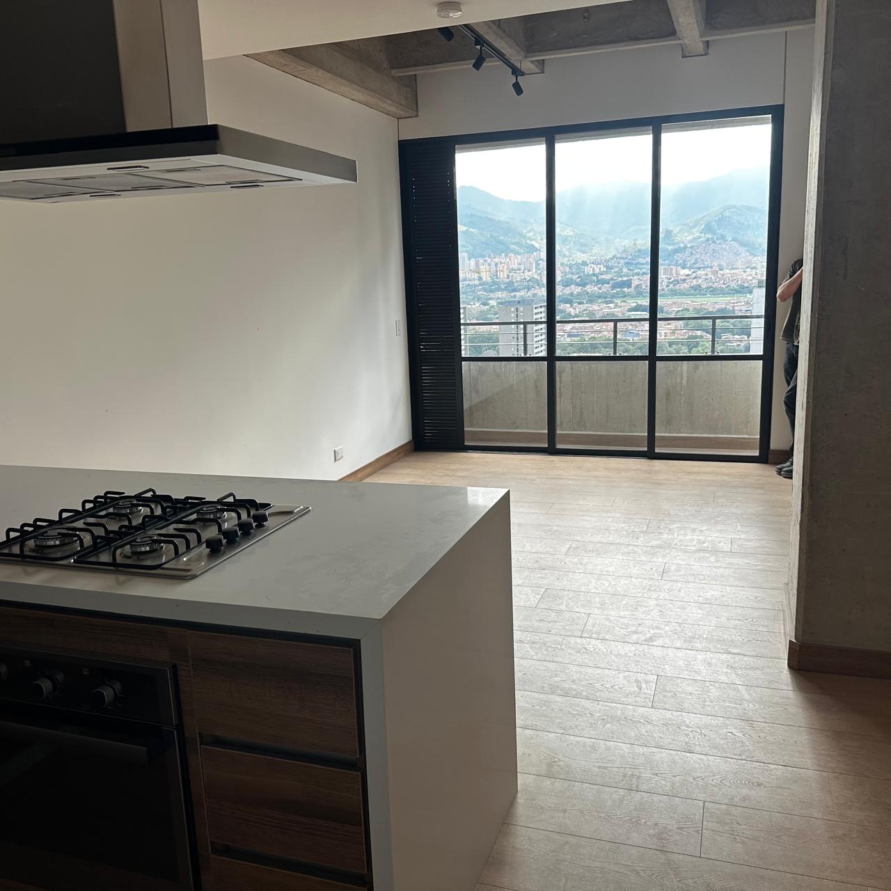 Apartamento en Medellín · Barrio Colombia(Ciudad del Río) · El Poblado — foto 27