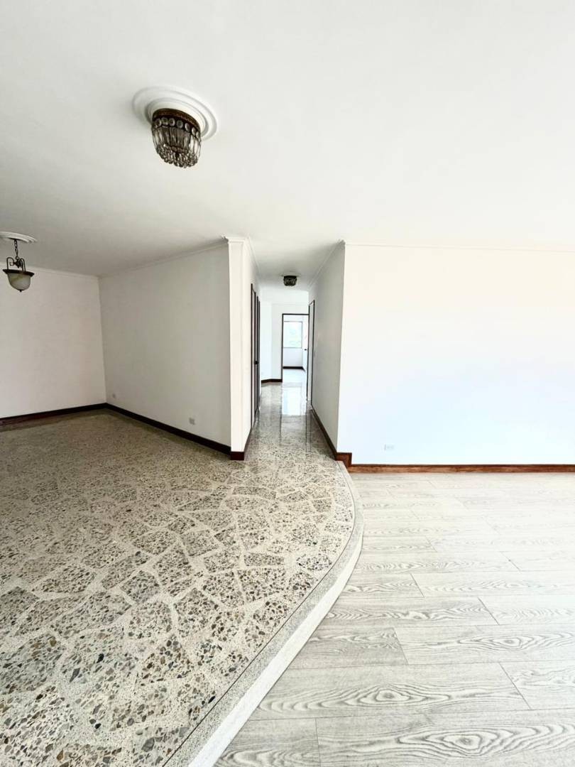 Apartamento en Medellín · Laureles · Laureles - Estadio — foto 18