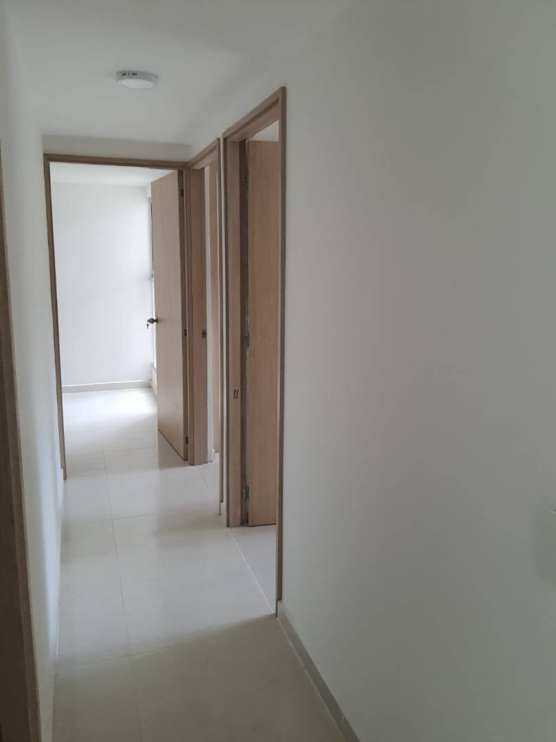 Apartamento en Medellín · San Antonio de Prado — foto 17